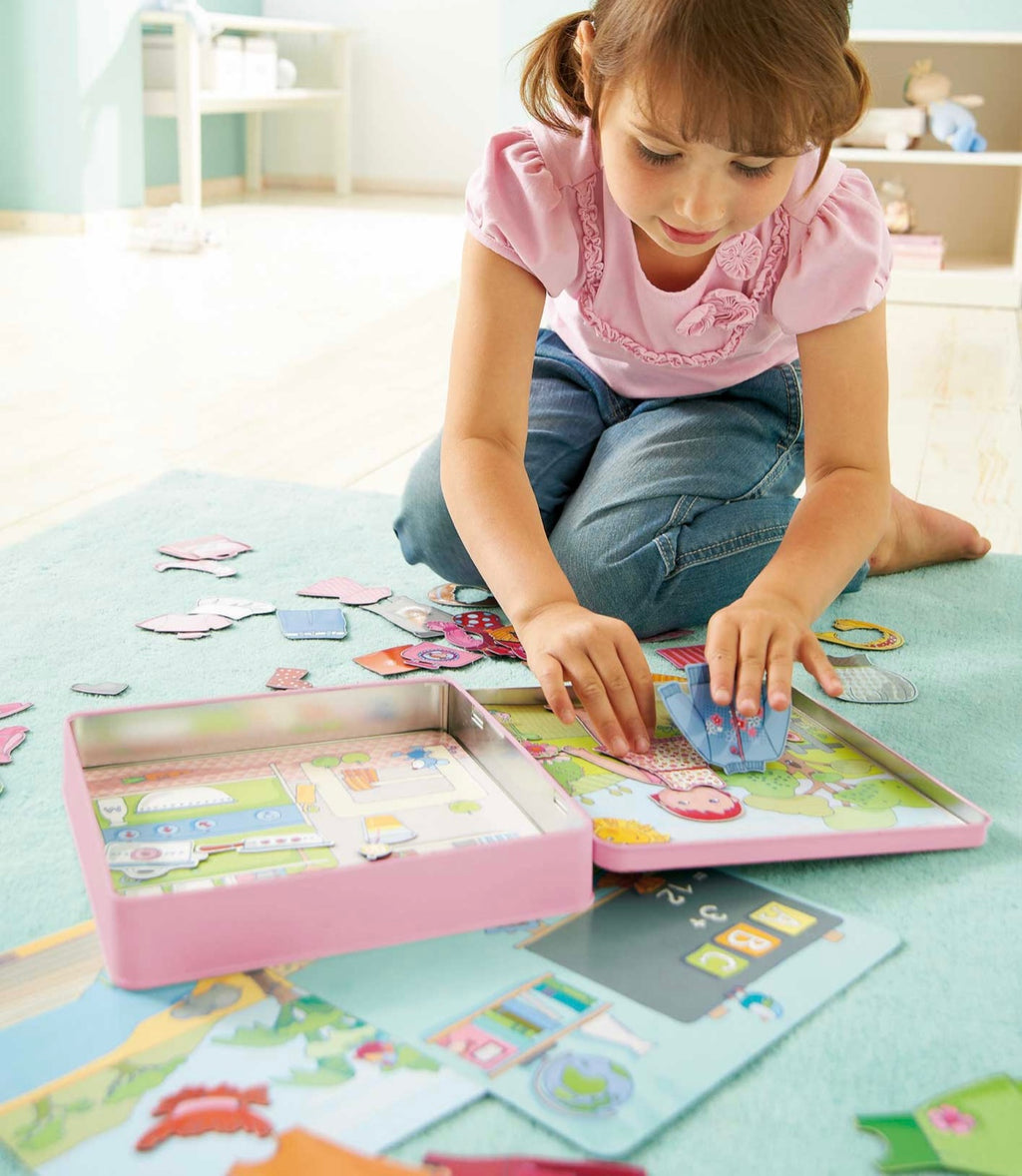 Dress-Up Doll Magnetic - Lilli